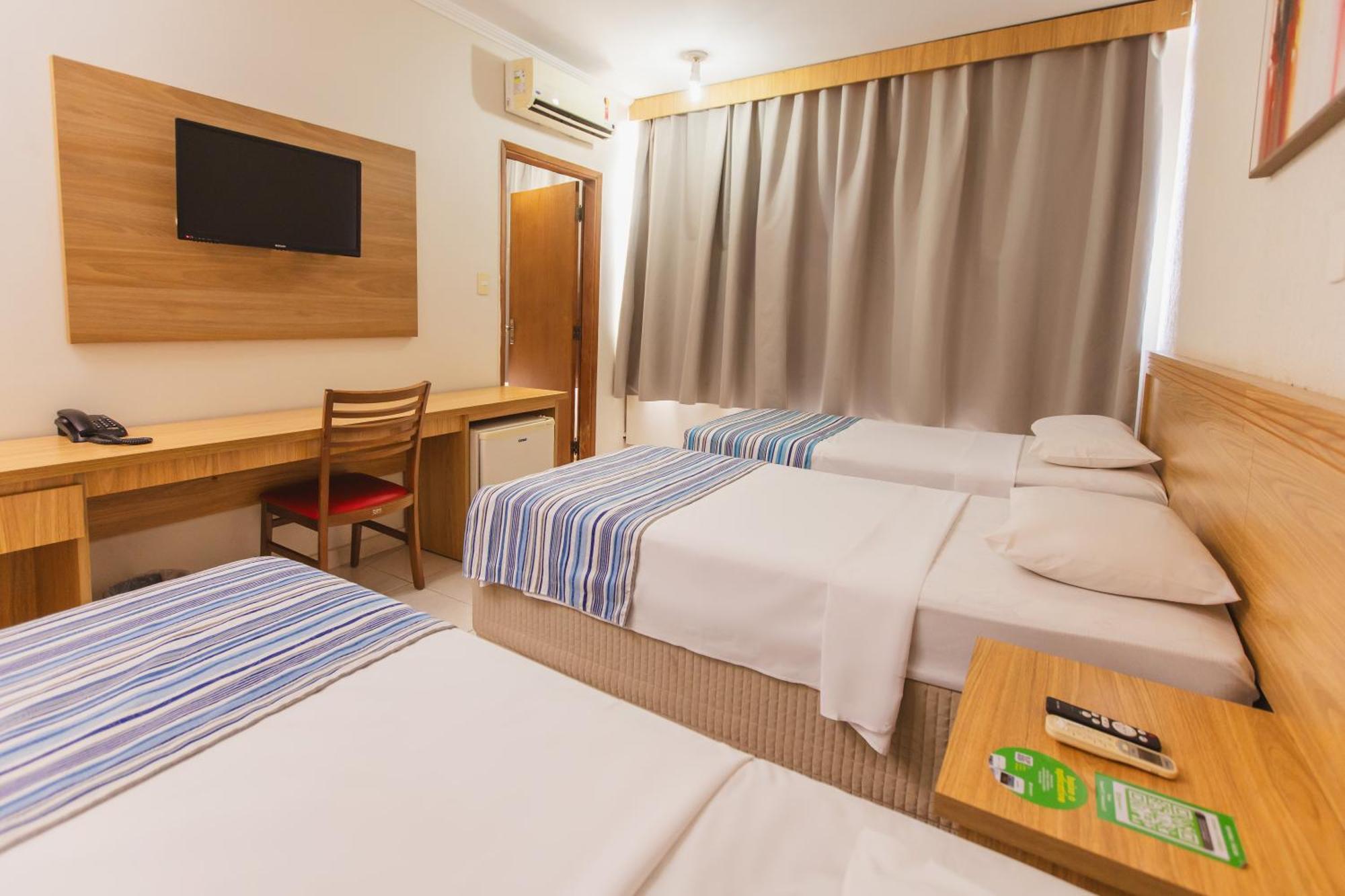 Hotel Nacional Inn ฮิเบเราเปรโต ภายนอก รูปภาพ
